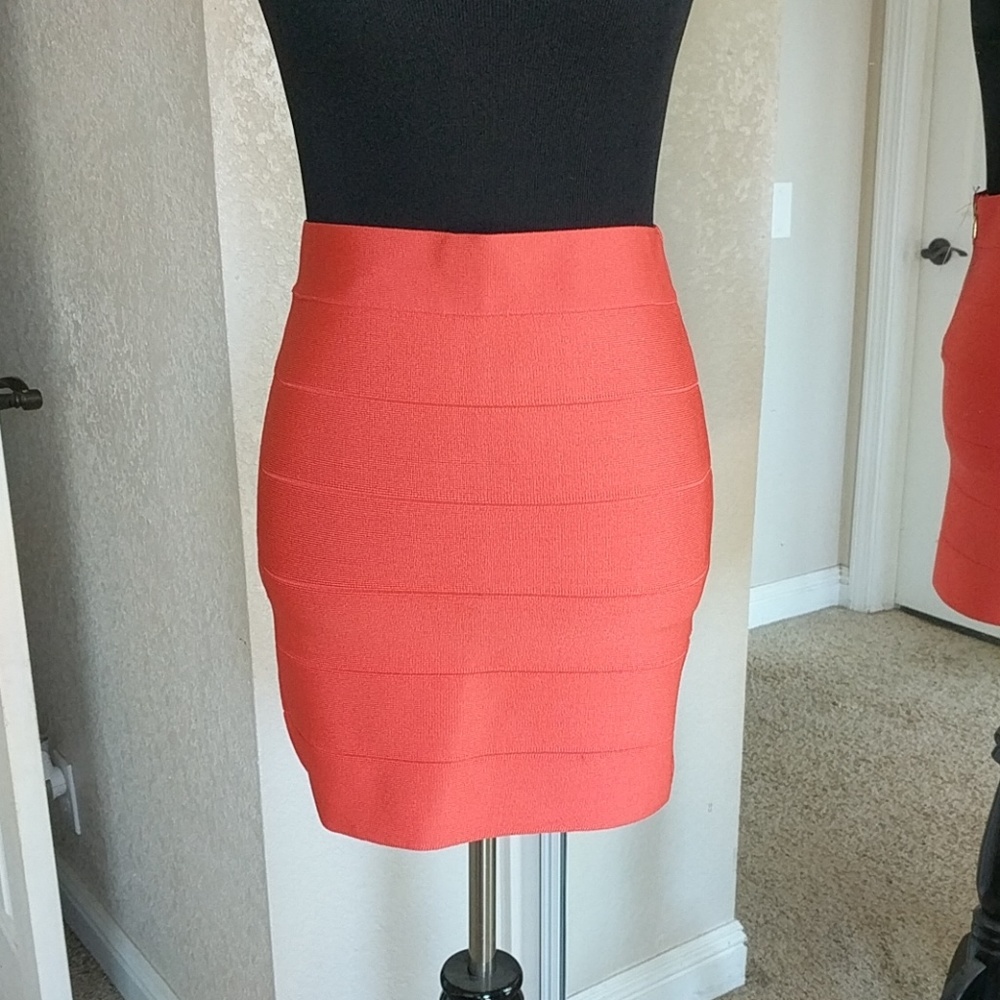 NWT BEBE Skirt